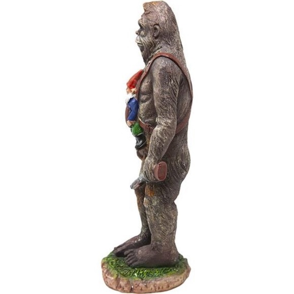Funny Guy Mugs Garden Gnome Statue - Bigfoot and A Gnome - Indoor/Outdoor - Picture 5 of 7
